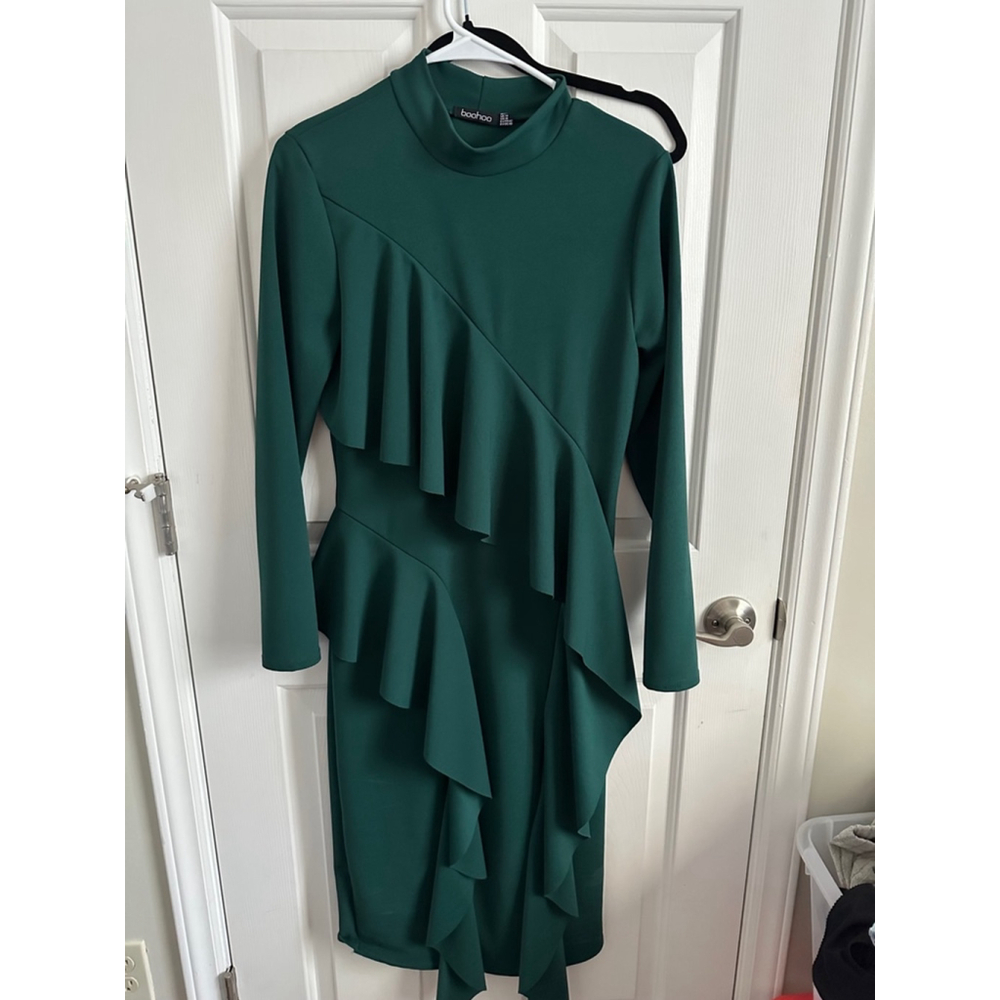 Women's green formal dress 10
